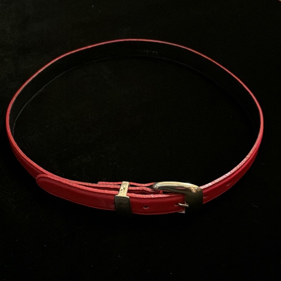 Ginnie Johansen Red Leather Belt - Picture 3 of 6